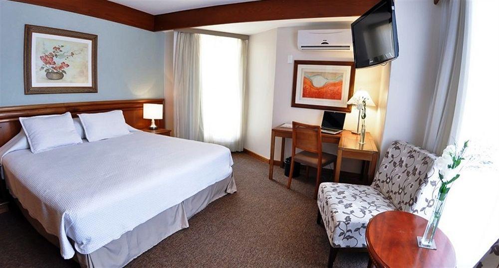 Hotel Continental Porto Alegre e Centro de Eventos Habitación foto